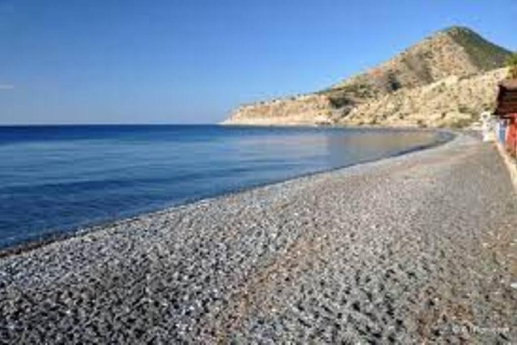 Estia Κατάλυμα Στο Μύρτος Exterior foto